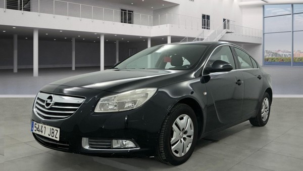 Opel Insignia diesel — 1/8