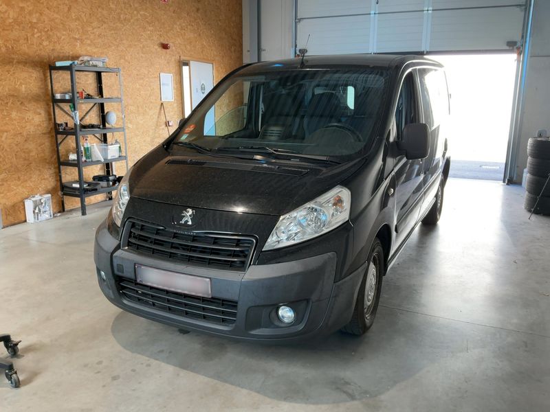 Peugeot Expert 2.0 HDi — фото 1