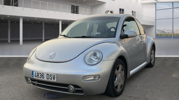 Volkswagen Beetle — 1/8