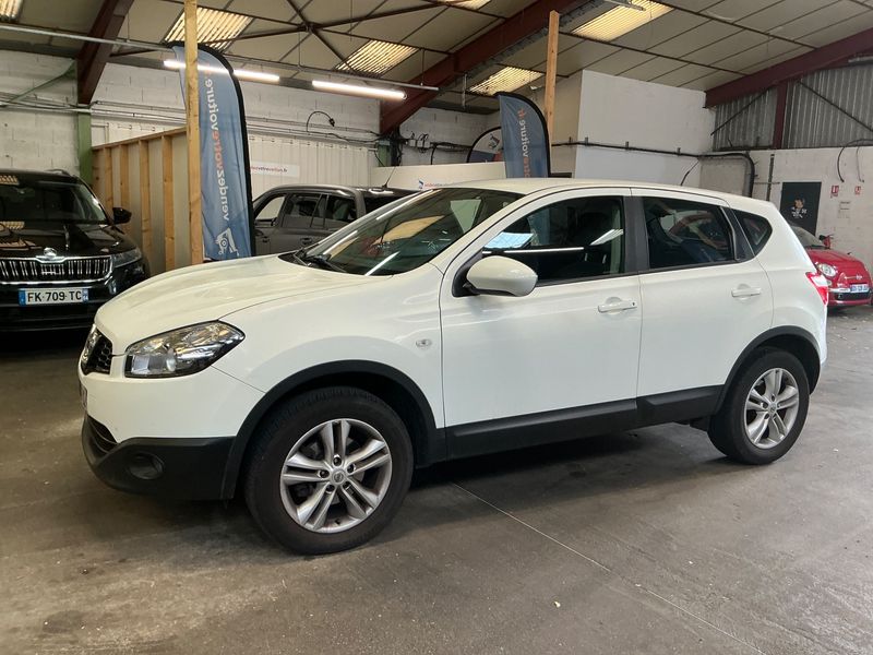 Nissan Qashqai 1.5 Turbodiesel — фото 1