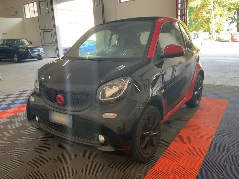 Smart fortwo 1.0 — фото 1