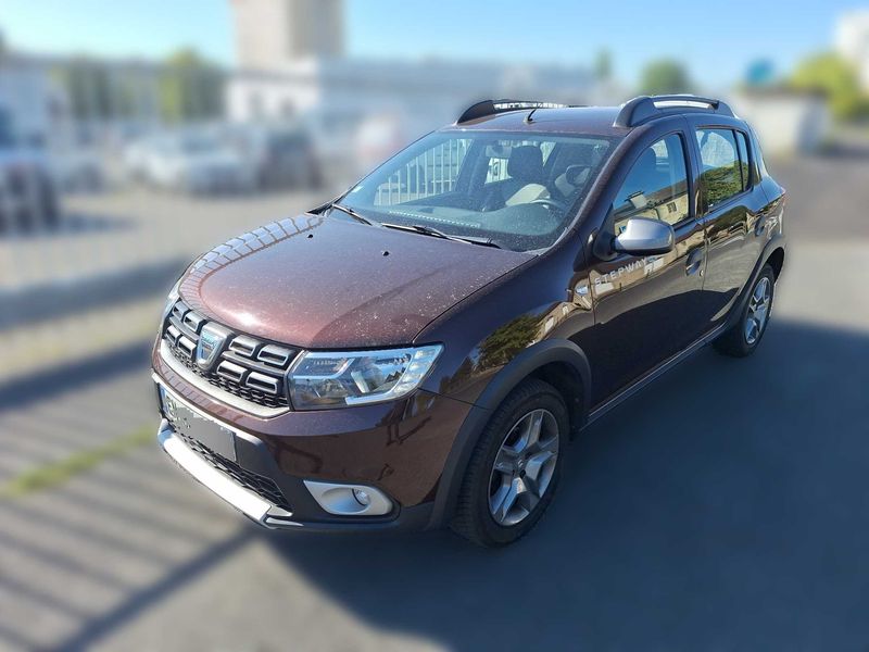 Dacia Sandero 0.9 TCe — 1/8