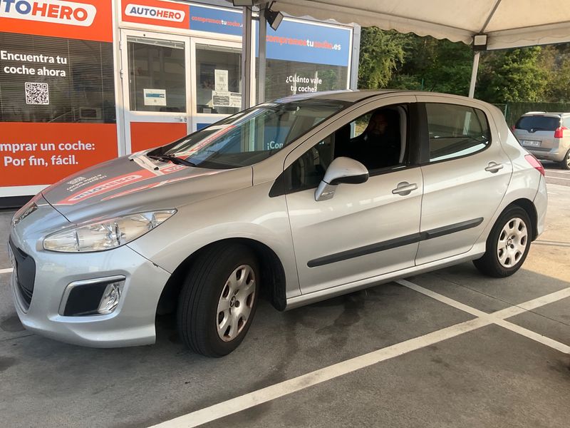 Peugeot 308 1.4 VTi — 1/8