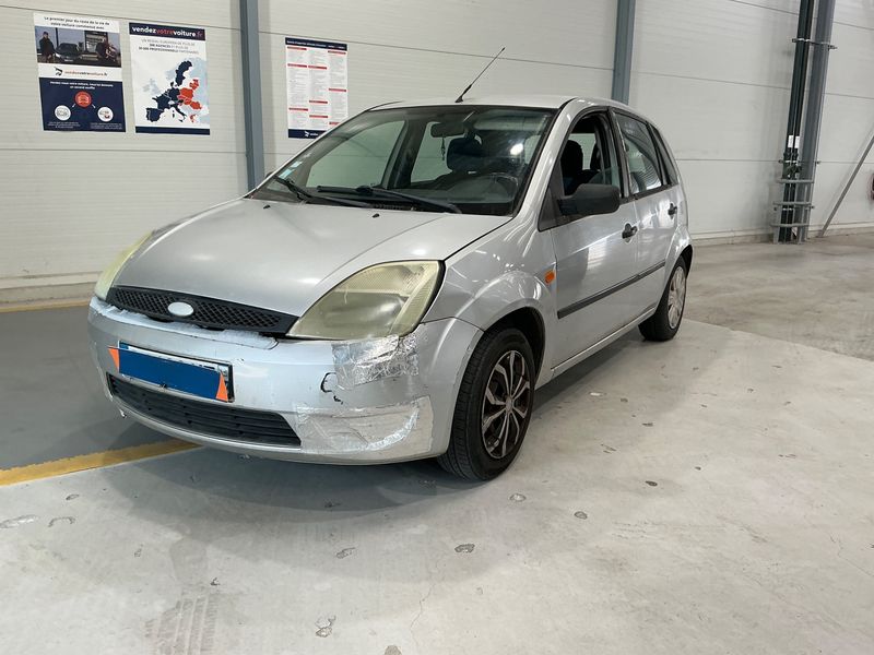 Ford Fiesta 1.4 TDCi — фото 1