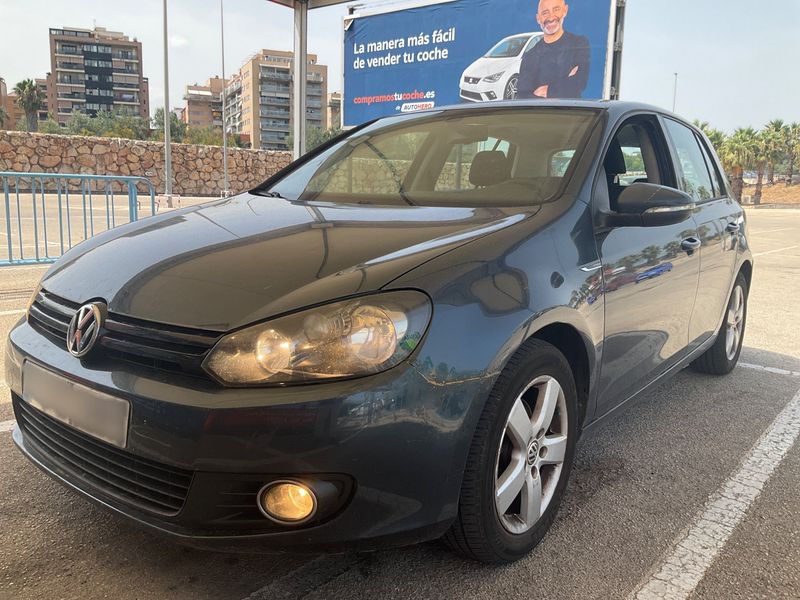 Volkswagen Golf VI 1.6 TDI — 1/8