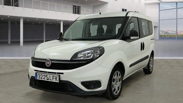Fiat Dobló combi diesel — 1/8