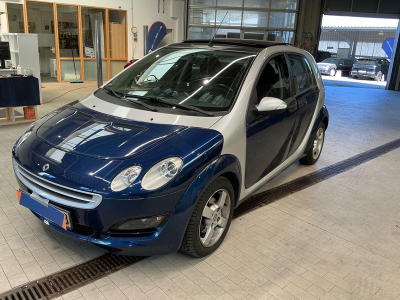 Smart forfour 1.5 CDI — фото 1