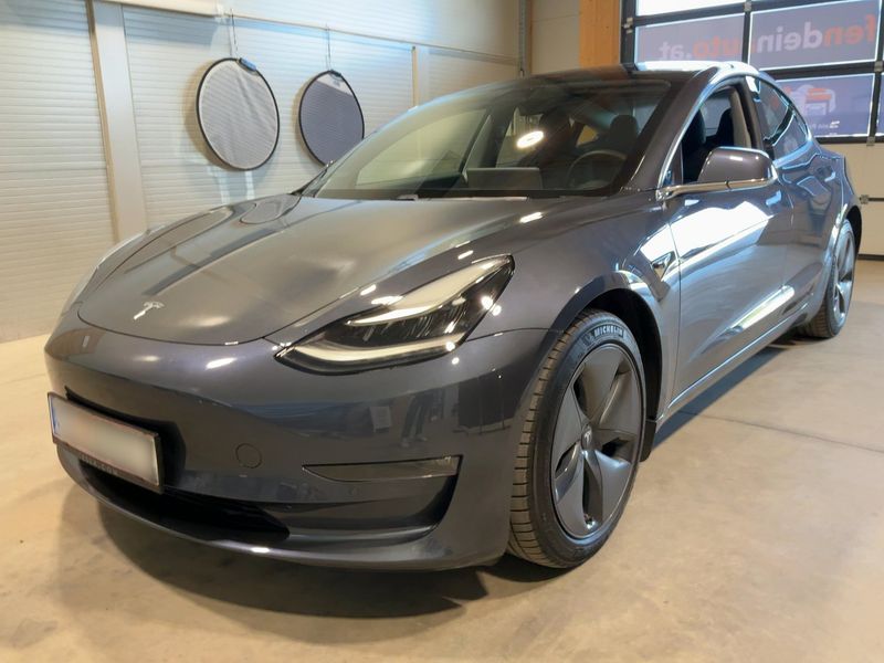 Tesla Model 3 Long Range Dual — фото 1
