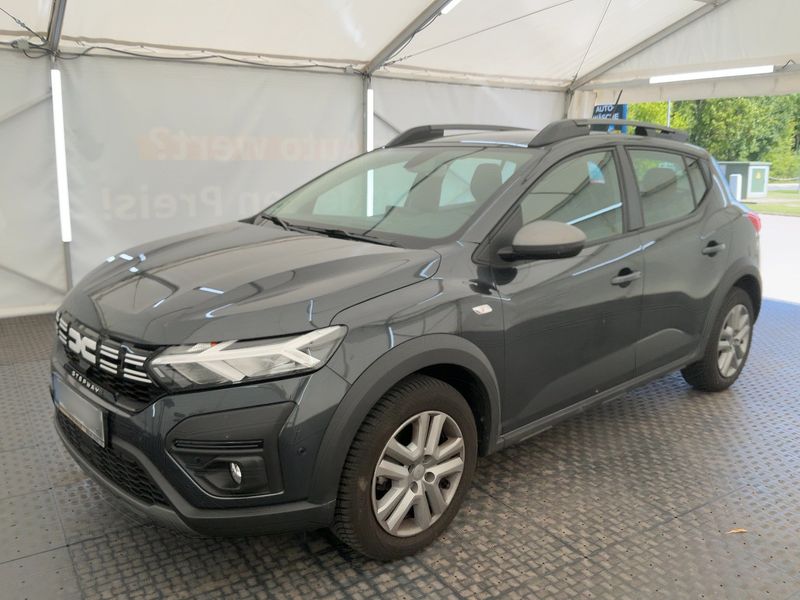 Dacia Sandero 1.0 TCe — 1/8