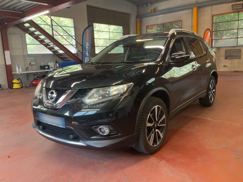 Nissan X-Trail 1.6 dCi — 1/8