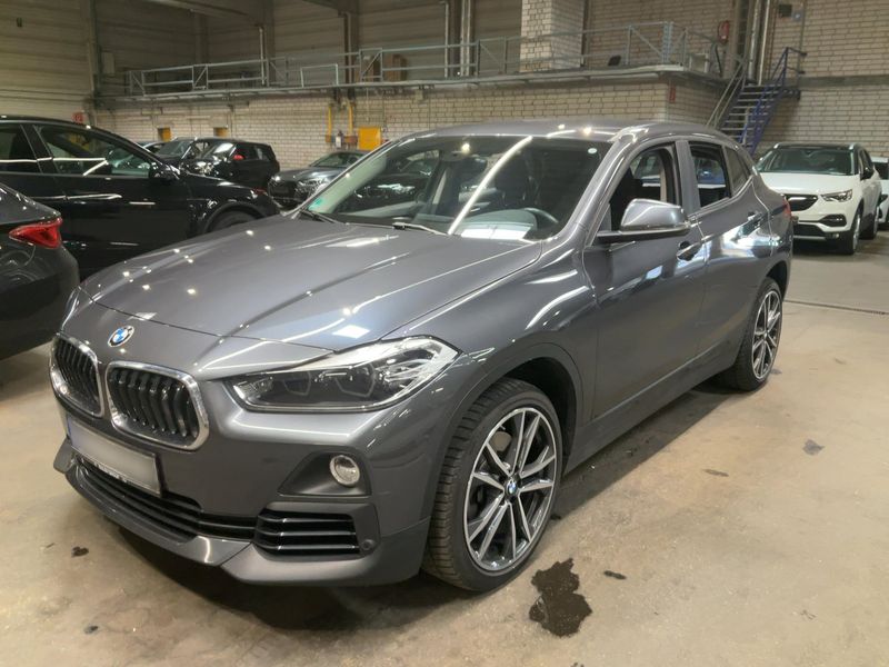 BMW X2 sDrive 20i — 1/8