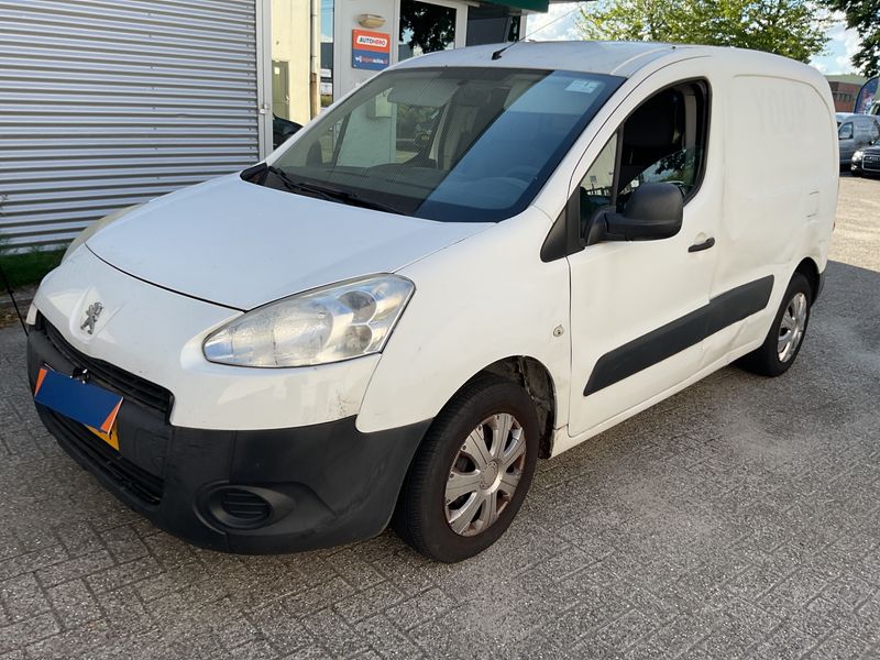 Peugeot Partner 1.6 HDi — 1/8