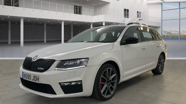 SKODA Octavia combi diesel — 1/8