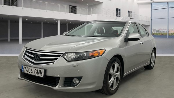 Honda Accord sed n — 1/8