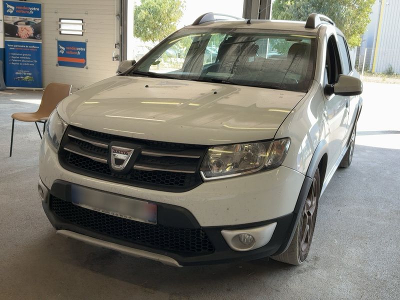 Dacia Sandero 1.5 dCi — фото 1