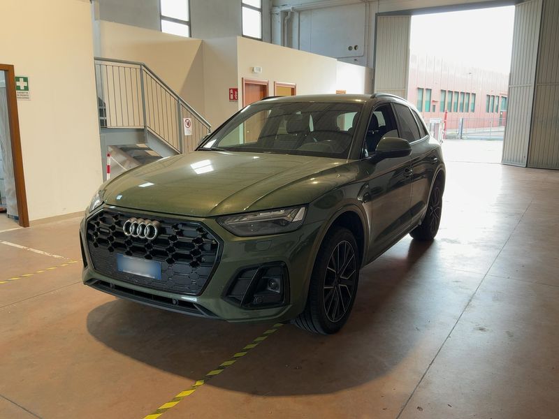 Audi Q5 40 TDI Mild-Hybrid — 1/8