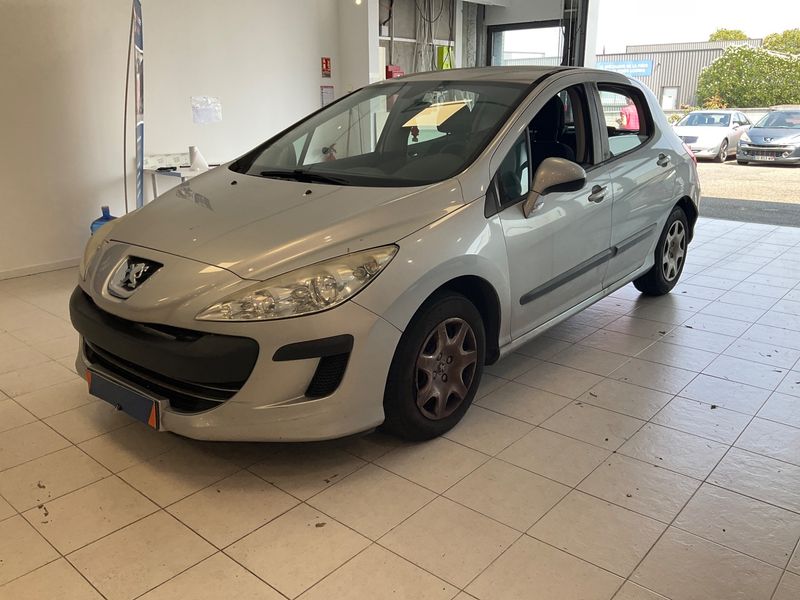 Peugeot 308 1.6 HDi — 1/8