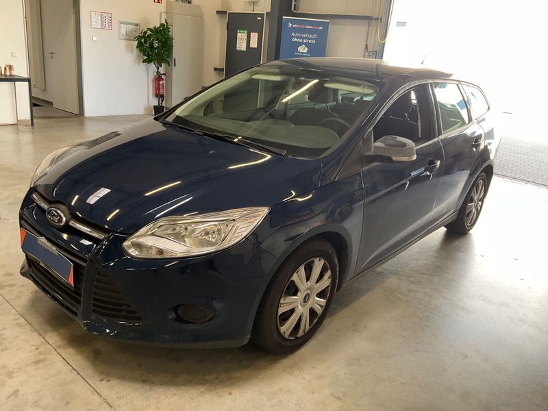 Ford Focus 1.0 EcoBoost — фото 1