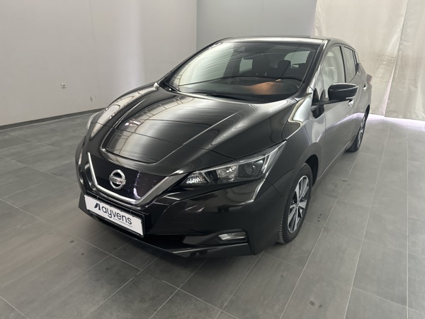 Nissan Leaf — 1/8