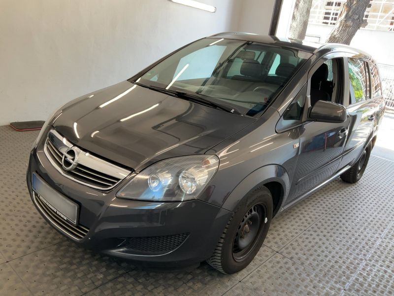 Opel Zafira 1.8 — фото 1