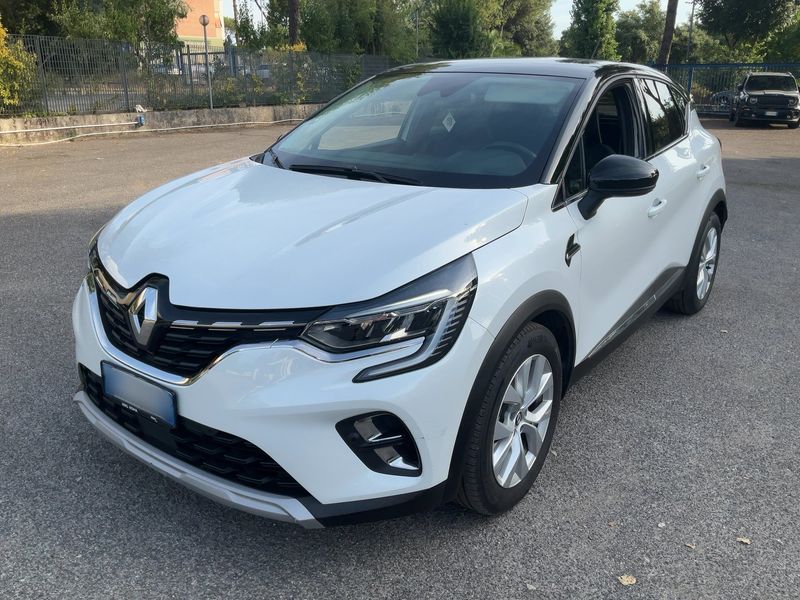 Renault Captur 1.6 Hybrid E-Tech — 1/8