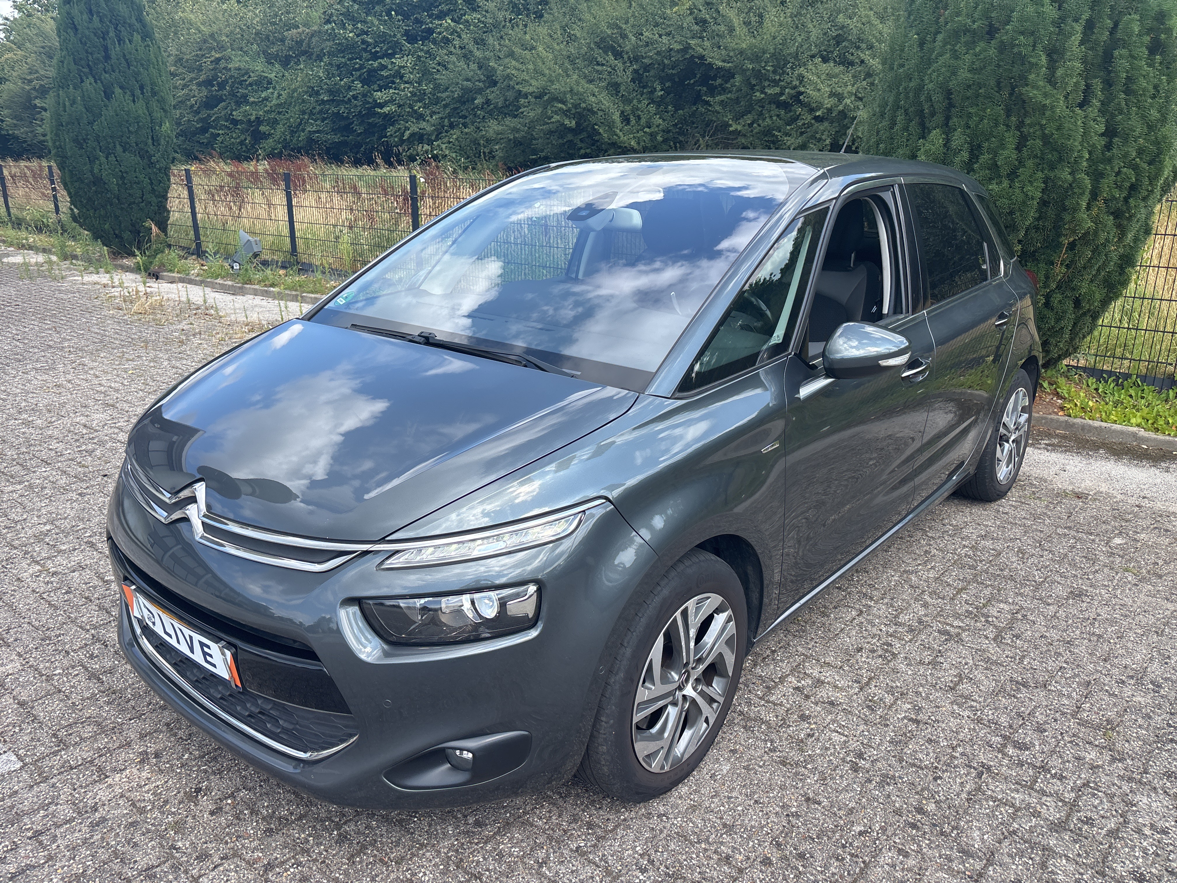 Citroen C4 Picasso 1.6 THP — 1/8