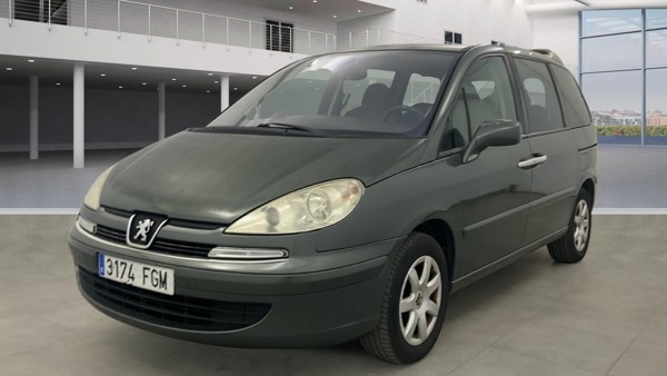 Peugeot 807 diesel — 1/8