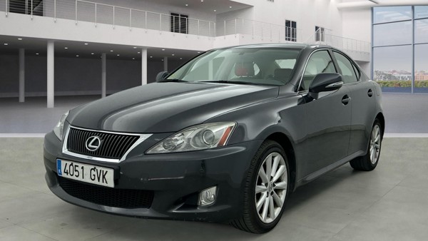 Lexus Is diesel — 1/8
