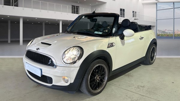 MINI Cabriolet Cooper S A — 1/8