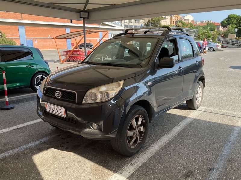 Daihatsu Terios 1.5 — 1/8