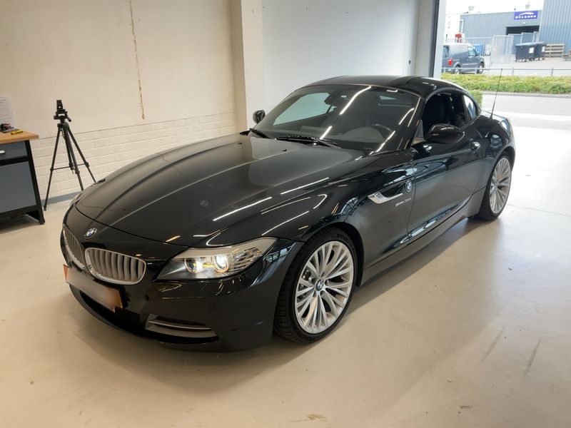 BMW Z4 sDrive 35i — 1/8