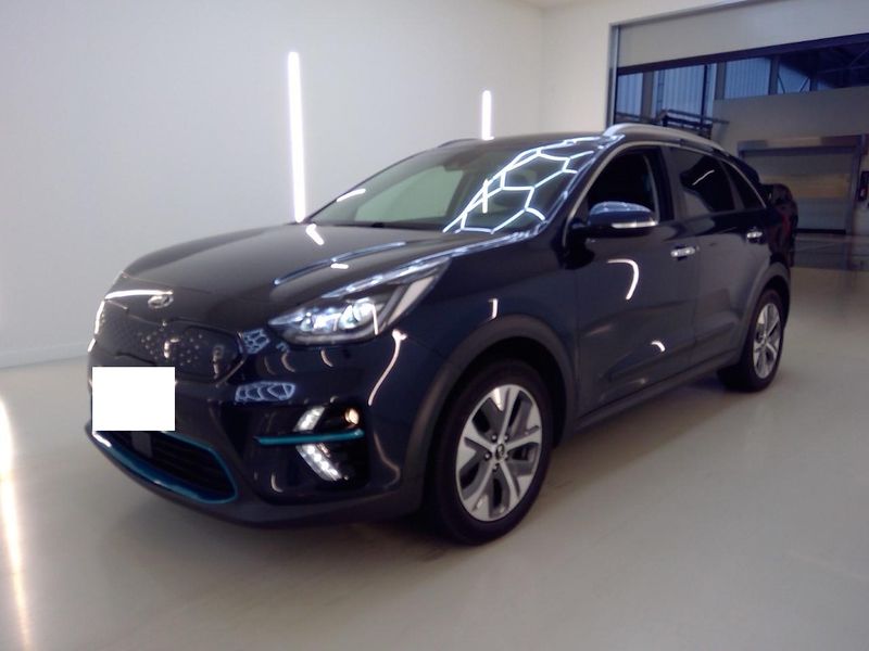 Kia Niro electric drive 150 kW — 1/8