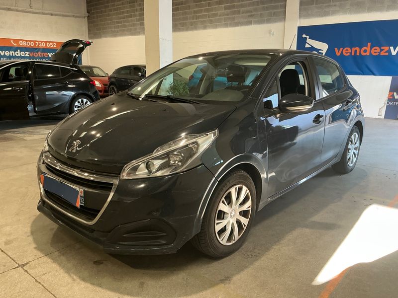Peugeot 208 1.2 PureTech — 1/8