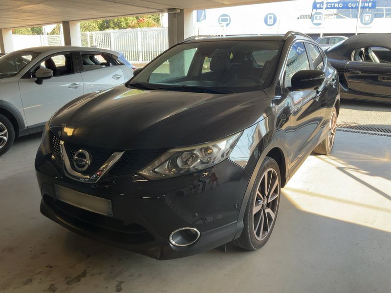 Nissan Qashqai 1.6 dCi — 1/8