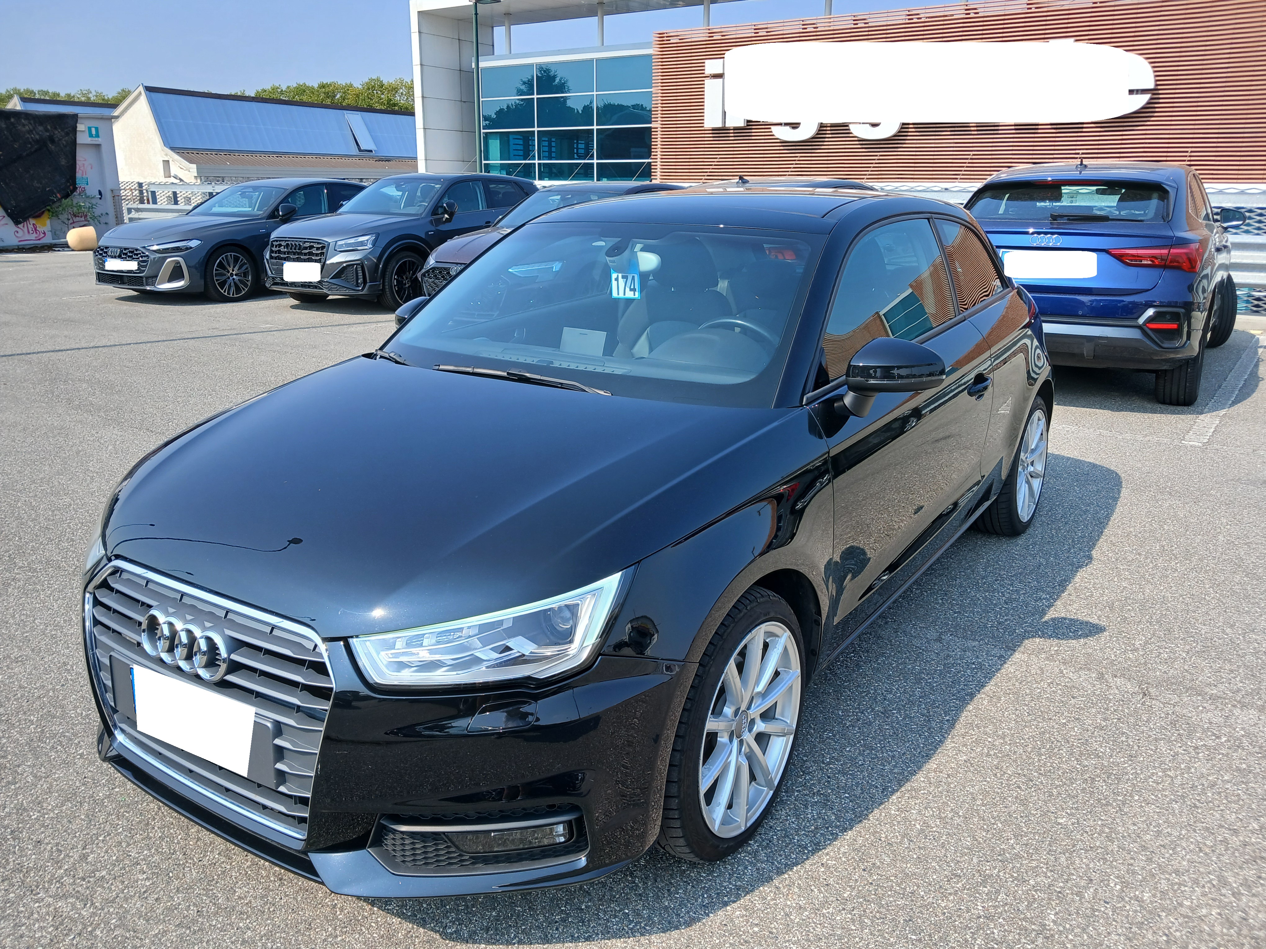 Audi A1 1.4 TFSI — фото 1