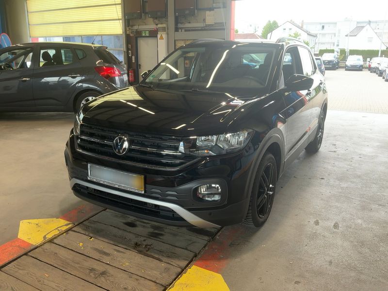 Volkswagen T-Cross 1.0 TSI — фото 1