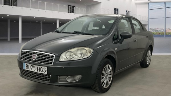 Fiat Línea — 1/8