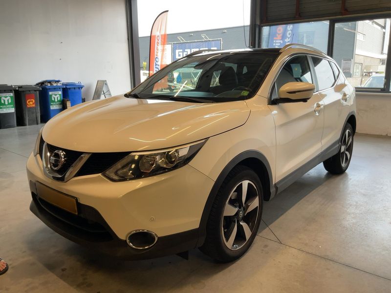 Nissan Qashqai 1.2 — фото 1