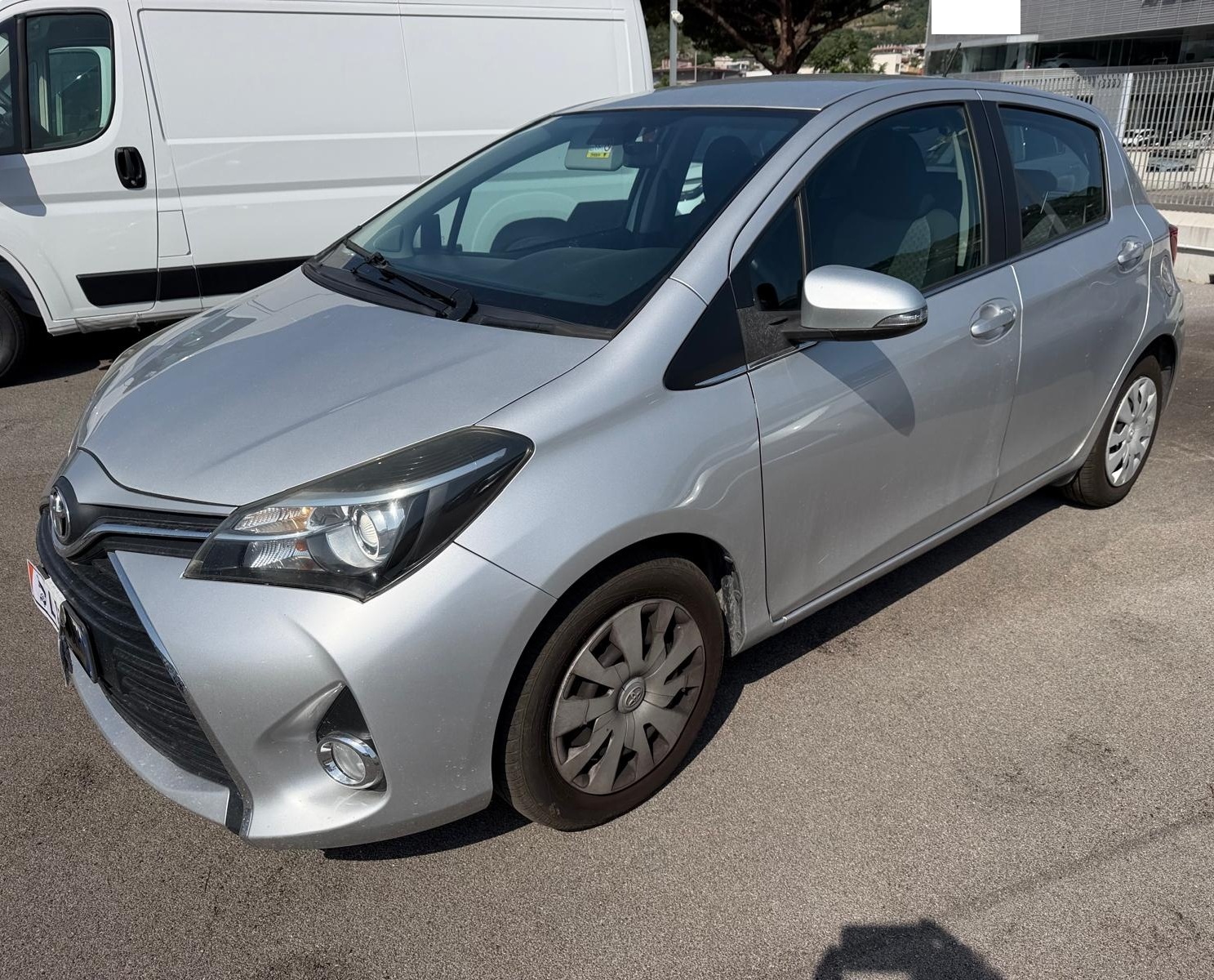 Toyota Yaris 1.4 D-4D — 1/8