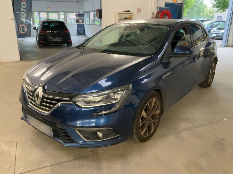 Renault Megane 1.2 TCe Energy — 1/8