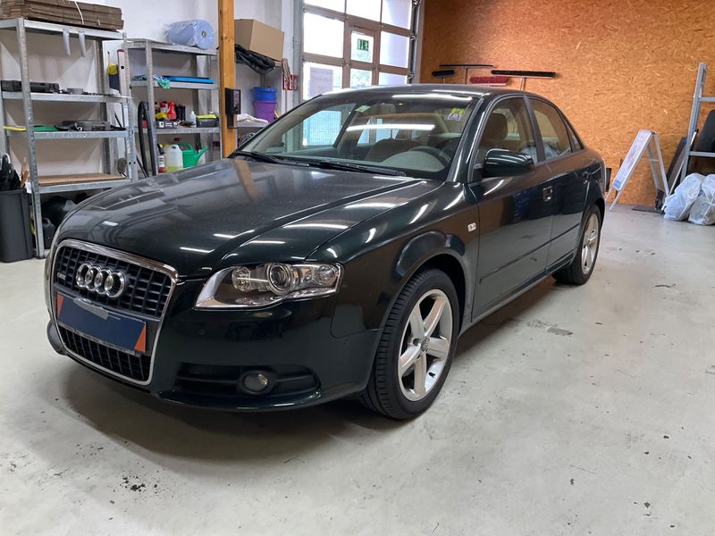 Audi A4 2.0 TFSI — 1/8