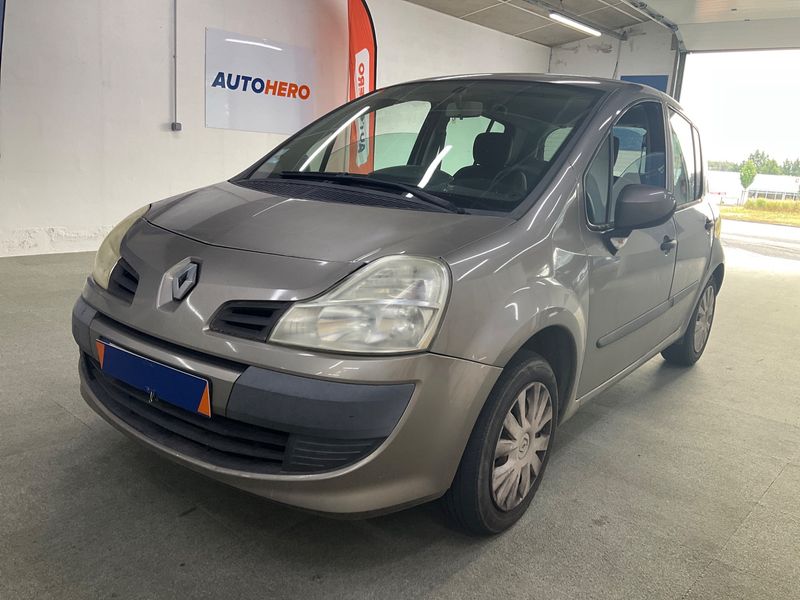 Renault Modus 1.5 dCi — 1/8