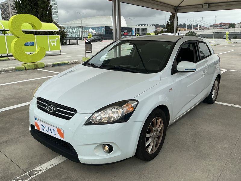 Kia pro_cee'd 1.6 — 1/8