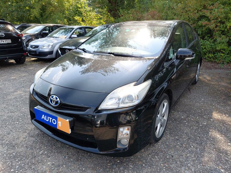 Toyota Prius 1.8 — 1/8