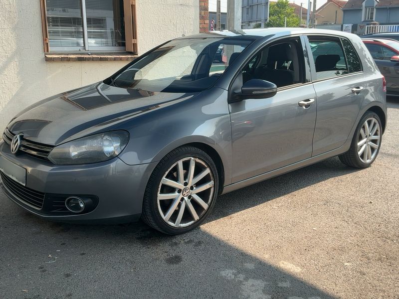Volkswagen Golf VI 2.0 TDI — 1/8