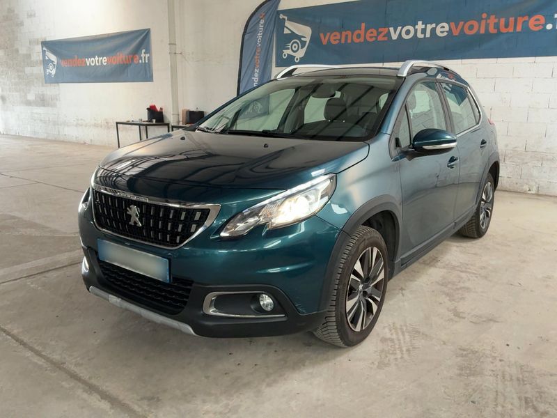 Peugeot 2008 1.2 PureTech — 1/8