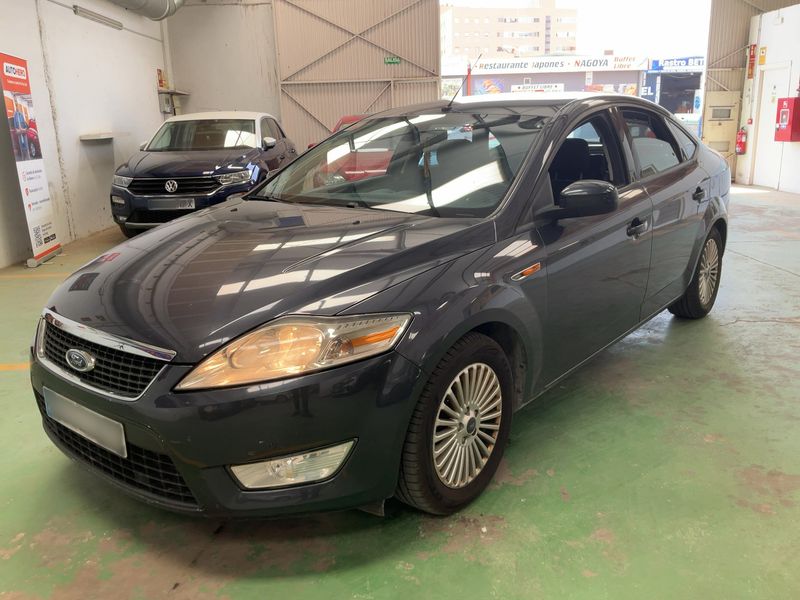 Ford Mondeo 1.8 TDCi — фото 1