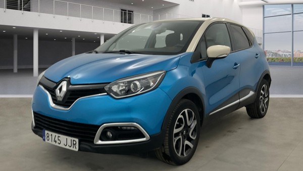 Renault Captur — 1/8