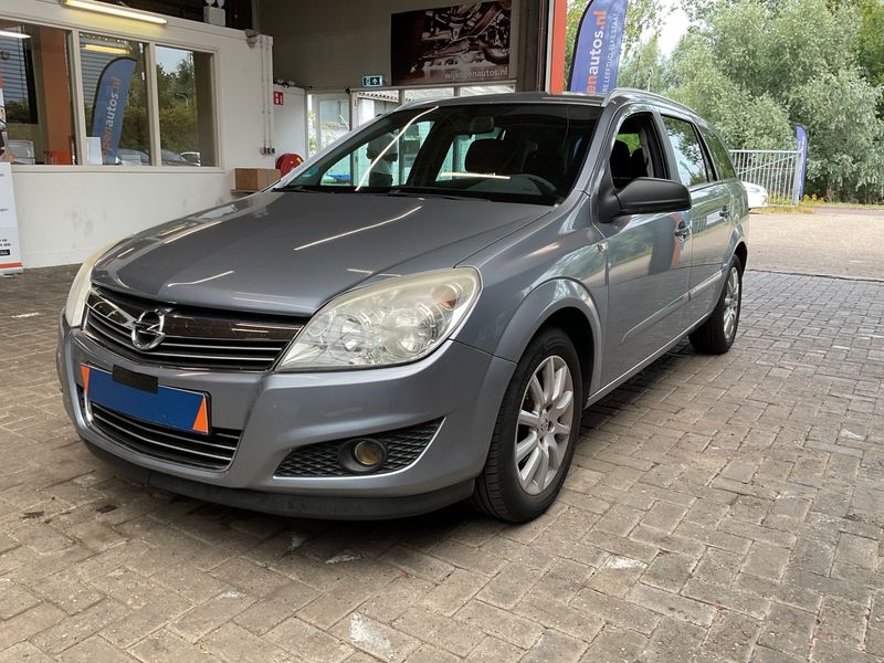 Opel Astra 1.6 — 1/6