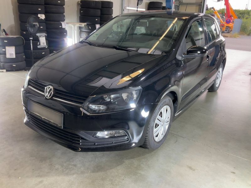 Volkswagen Polo 1.0 — 1/8
